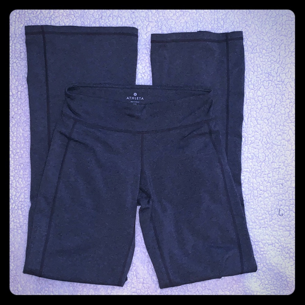 ATHLETA wide legged leggings❤️❤️